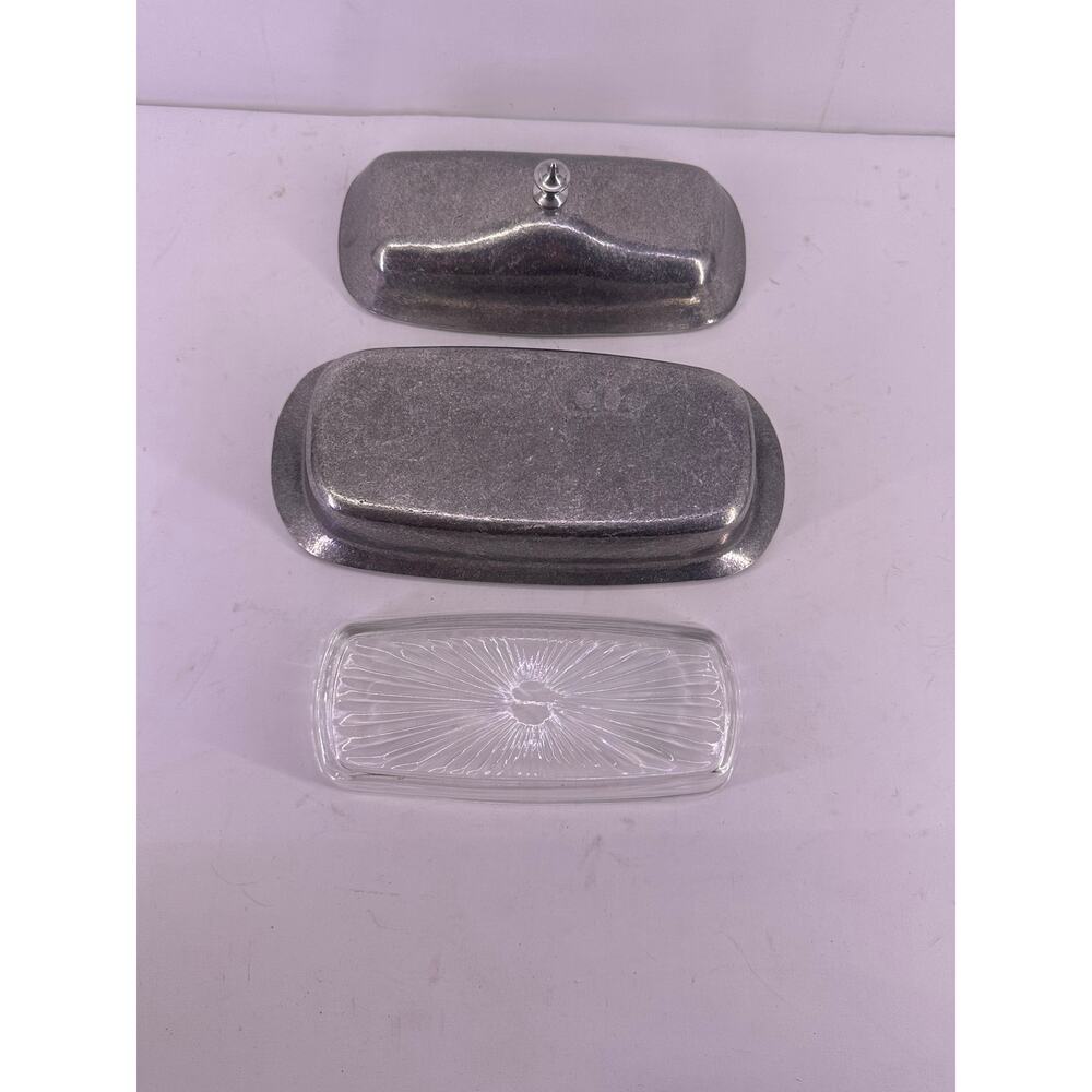 Vintage Wilton Armetale Pewter Queen Anne Butter Dish